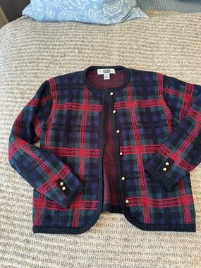 Sigrè Plaid Knit Cardigan in Red, Navy & Green